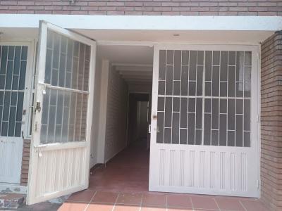 Apartaestudio En Arriendo En Bogota A153311, 86 mt2