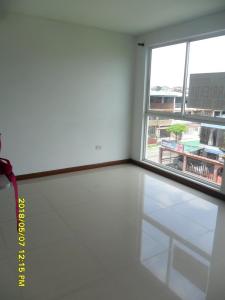 Apartaestudio En Arriendo En Cali En Colseguros Andes A77656, 35 mt2, 1 habitaciones