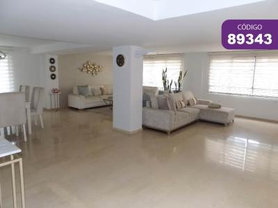 Apartamento En Arriendo En Barranquilla En Alto Prado A144701, 300 mt2, 3 habitaciones