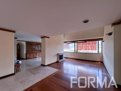 Apartamento En Arriendo En Bogota En Chiconavarra A48024, 230 mt2, 4 habitaciones