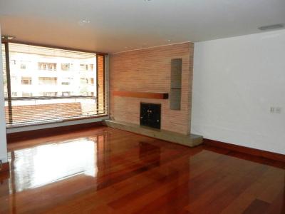 Apartamento En Arriendo En Bogota En Sierras Del Moral Usaquen A75673, 220 mt2, 3 habitaciones