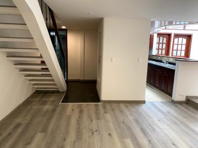 Apartamento En Arriendo En Bogota A83402, 128 mt2, 4 habitaciones