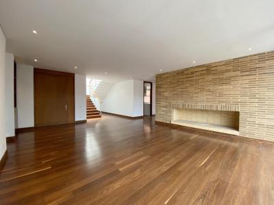 Apartamento En Arriendo En Bogota En Chico Norte A64674, 377 mt2, 4 habitaciones