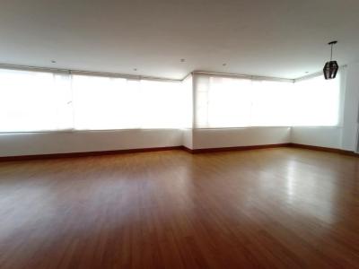 Apartamento En Arriendo En Bogota A30107, 152 mt2, 3 habitaciones