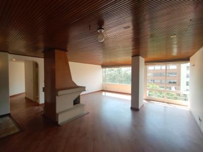 Apartamento En Arriendo En Bogota En Santa Paula Usaquen A105983, 136 mt2, 3 habitaciones