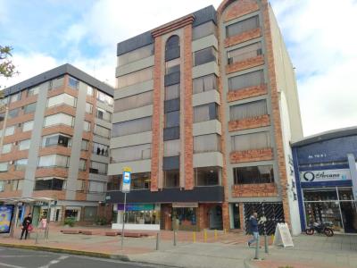 Apartamento En Arriendo En Bogota En Santa Barbara Central Usaquen A112070, 133 mt2, 3 habitaciones