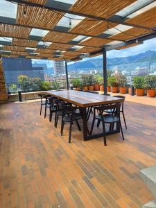 Apartamento En Arriendo En Bogota En Plazuelas Del Virrey A130615, 148 mt2, 3 habitaciones