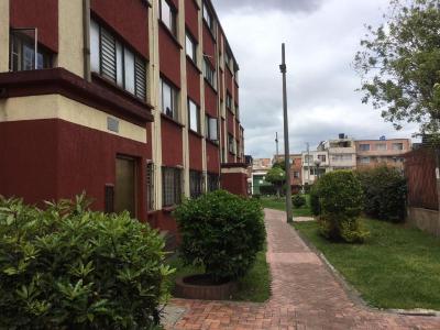 Apartamento En Arriendo En Bogota En 12 De Octubre A148978, 61 mt2, 2 habitaciones