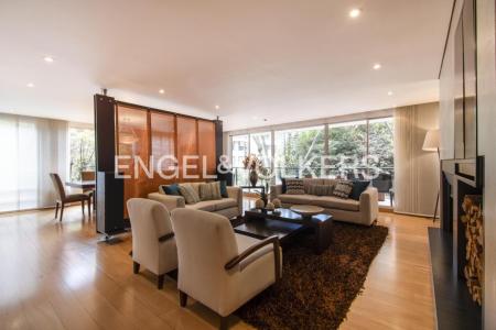 Apartamento En Arriendo En Bogota En El Chico A154306, 250 mt2, 3 habitaciones