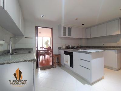 Apartamento En Arriendo En Bogota En Puente Largo A155286, 140 mt2, 3 habitaciones