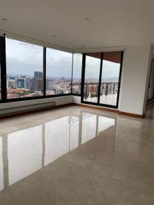 Apartamento En Arriendo En Bogota A158441, 630 mt2, 5 habitaciones