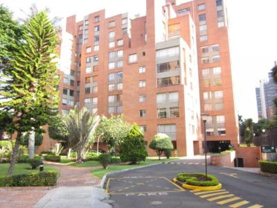 Apartamento En Arriendo En Bogota En La Calleja Usaquen A160767, 135 mt2, 3 habitaciones