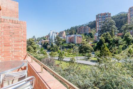 Apartamento En Arriendo En Bogota En Chapinero Alto A161216, 136 mt2, 2 habitaciones