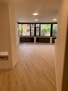 Apartamento En Arriendo En Bogota En La Cabrera A161999, 155 mt2, 3 habitaciones