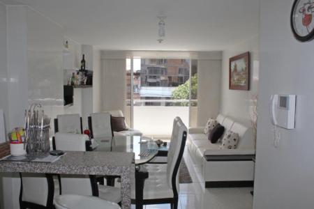 Apartamento En Arriendo En Bucaramanga A42525, 78 mt2, 3 habitaciones