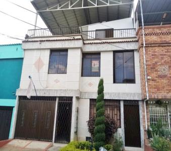 Apartamento En Arriendo En Bucaramanga A129046, 101 mt2, 6 habitaciones