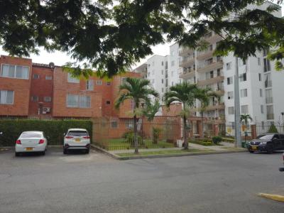 Apartamento En Arriendo En Cali En Valle Del Lili A54567, 75 mt2, 3 habitaciones