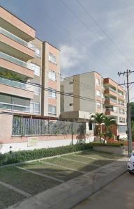 Apartamento En Arriendo En Cali En Pance A74005, 118 mt2, 3 habitaciones