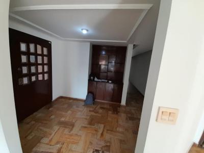 Apartamento En Arriendo En Cali A65598, 186 mt2, 3 habitaciones