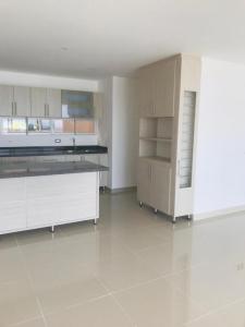 Apartamento En Arriendo En Cali En Pance A20564, 158 mt2, 3 habitaciones