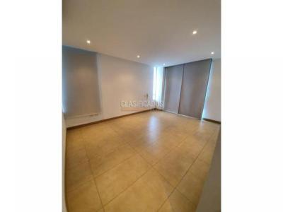 Apartamento En Arriendo En Cali En Normandia A20567, 235 mt2, 4 habitaciones