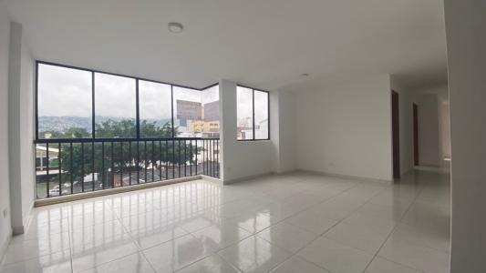 Apartamento En Arriendo En Cali En Los Cambulos A126799, 120 mt2, 3 habitaciones