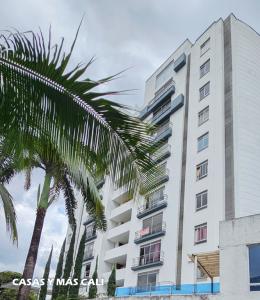 Apartamento En Arriendo En Cali En Ciudad Jardin A127774, 105 mt2, 3 habitaciones