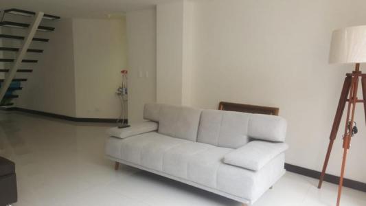 Apartamento En Arriendo En Cali En Centenario A132010, 152 mt2, 3 habitaciones