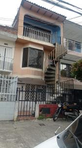 Apartamento En Arriendo En Cali En Santo Domingo A143957, 50 mt2, 3 habitaciones