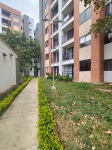 Apartamento En Arriendo En Cali En Ciudad Melendez A149680, 60 mt2, 3 habitaciones