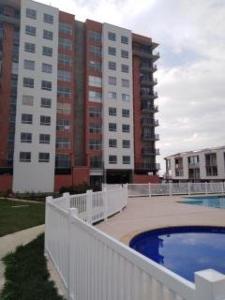 Apartamento En Arriendo En Cali En Valle Del Lili A161656, 90 mt2, 3 habitaciones