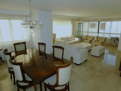 Arriendo De Apartamento En Cartagena, 143 mt2, 3 habitaciones