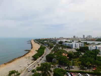 Apartamento En Arriendo En Cartagena A161955, 180 mt2, 3 habitaciones