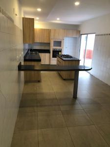 Apartamento En Arriendo En Cucuta En Caobos A100302, 220 mt2, 3 habitaciones