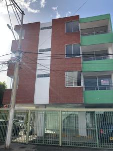 Apartamento En Arriendo En Cucuta En Av. Libertadores, Playa Hermosa A129357, 82 mt2, 3 habitaciones