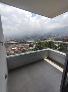 Apartamento En Arriendo En Envigado En Las Antillas A114416, 80 mt2, 3 habitaciones