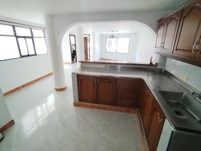 Apartamento En Arriendo En Envigado En Mesa A123733, 130 mt2, 4 habitaciones