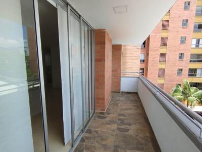 Apartamento En Arriendo En Envigado A156985, 130 mt2, 3 habitaciones