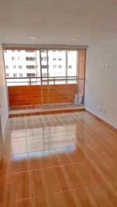 Apartamento En Arriendo En Madrid A70809, 57 mt2, 3 habitaciones