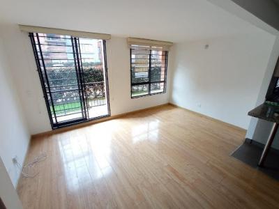 Apartamento En Arriendo En Madrid A70958, 70 mt2, 3 habitaciones