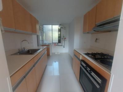 Apartamento En Arriendo En Medellin En El Campestre A78608, 105 mt2, 3 habitaciones