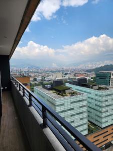 Arriendo De Apartamento En Medellin, 88 mt2, 2 habitaciones