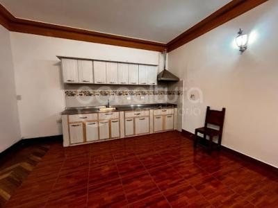 Arriendo De Apartamento En Medellin, 200 mt2, 5 habitaciones