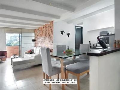 Apartamento En Arriendo En Medellin En Los Colores A82383, 81 mt2, 3 habitaciones