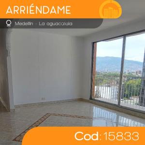 Apartamento En Arriendo En Medellin En Aguacatala A29528, 85 mt2, 3 habitaciones