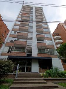 Apartamento En Arriendo En Medellin A99014, 98 mt2, 3 habitaciones