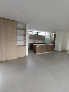 Apartamento En Arriendo En Medellin En El Poblado A99290, 126 mt2, 3 habitaciones