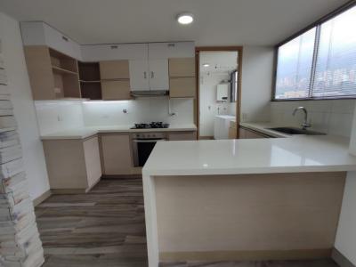 Apartamento En Arriendo En Medellin En Santa Maria De Los Angeles A121569, 135 mt2, 3 habitaciones