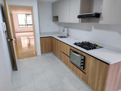 Apartamento En Arriendo En Medellin En Laureles A132407, 140 mt2, 3 habitaciones