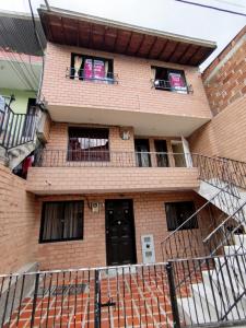 Apartamento En Arriendo En Medellin En Robledo A151957, 79 mt2, 3 habitaciones